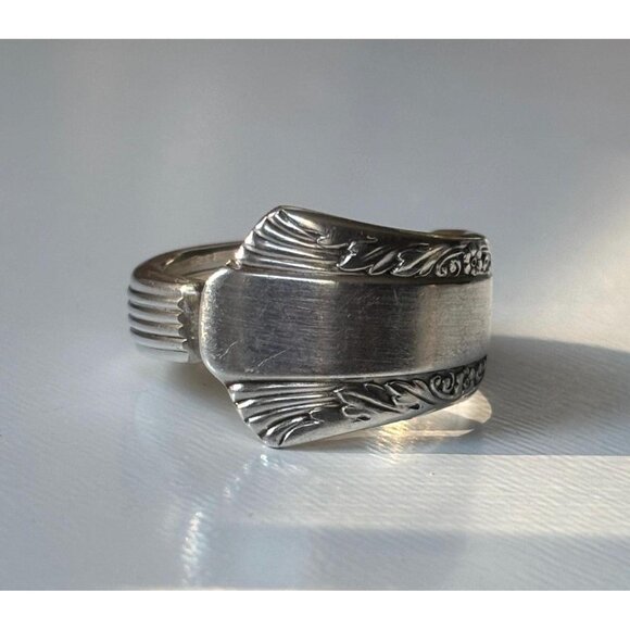 Handmade Antique Silver Plated Spoon Ring: Rogers Bros Filigree pattern - Picture 1 of 9